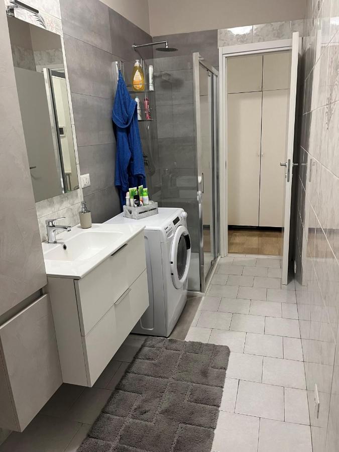 شقة Cini Infinity House شْنيسيلّو بالسامو المظهر الخارجي الصورة