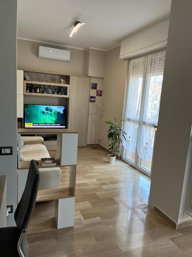 شقة Cini Infinity House شْنيسيلّو بالسامو المظهر الخارجي الصورة